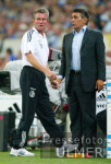 FUSSBALL 1. Bundesliga: S04, HEYNCKES und ASSAUER