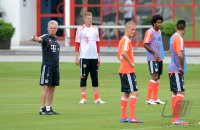 Fussball 1. Bundesliga 12/13: Training beim FC Bayern Muenchen