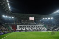FUSSBALL INTERNATIONAL CHL VIERTELFINALE 12/13: Juventus Turin - FC Bayern Muenchen