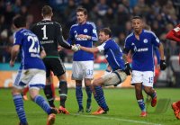Fussball 1. Bundesliga Saison 15/16: FC Schalke 04 - FC Bayern Muenchen