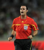 Fussball International  EM Qualifikation: Schiedsrichter Stephan Studer (SUI)