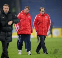 Fussball 1. Bundesliga  09/10  FC Bayern Manager  Nerlinger und Trainer Van Gaal