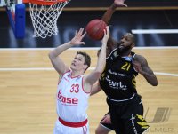 Basketball 1. Bundesliga 17/18 Hauptrunde: Walter Tigers Tuebingen - medi Bayreuth