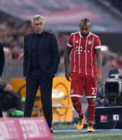 Fussball 1. Bundesliga Saison 17/18: FC Bayern Muenchen - VfL Wolfsburg