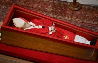 Vatikan / Rom: Trauer nach dem Tod von Papst Franziskus I.