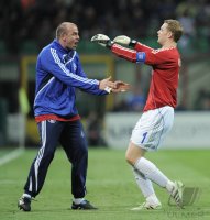 FUSSBALL CHL  Saison 10/11:  JUBEL  FC Schalke 04