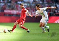Fussball 1. Bundesliga Saison 15/16: FC Bayern Muenchen - FC Augsburg