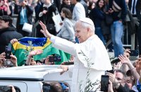 Papst Leo XIV. am Palmsonntag auf dem Petersplatz