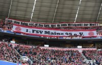 Fussball, 1. Bundesliga  Saison 13/14: Jubel FC Bayern Muenchen mit Schale