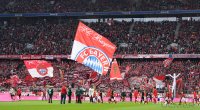 Fussball 1. Bundesliga Saison 17/18: FC Bayern Muenchen - 1. FSV Mainz 05