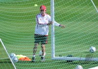 Fussball 1. Bundesliga 11/12: FC Bayern Muenchen Training in Doha