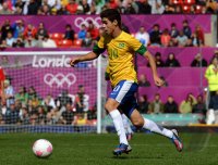 FUSSBALL Olympia 2012 Maenner: Brasilien - Weissrussland