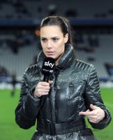 Fussball 2. Bundesliga:  SKY Moderatorin Esther Sedlaczek