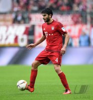 Fussball 1. Bundesliga Saison 15/16: Serdar Tasci (FC Bayern Muenchen)