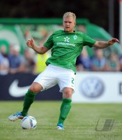 Fussball 1. Bundesliga, Testspiel: Werder Bremen, WOLF am Ball