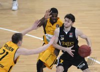 Basketball 1. Bundesliga 2012/2013:  Walter Tigers Tuebingen -Neckar Riesen Ludwigsburg