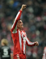 Fussball 1. Bundesliga  Saison 2010/2011: JUBEL Mario Gomez (FC Bayern Muenchen)