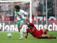 Fussball FC Bayern-Bremen; Zweikampf