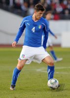 Fussball: International Saison 2010/2011: Italien U21, MORRONE am Ball