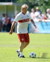 Einlagespiel in Hallwangen, Bezirksauswahl - VfB Stuttgart Traditionself