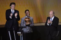 Fussball International  FIFA Ballon d Or 2013: Ehrenpreis fuer Pele (Brasilien)
