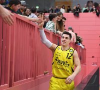 Barmer 2. Basketball Bundesliga  18/19: Tigers Tuebingen - FC Schalke 04