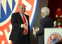 Fussball 1. Bundesliga : Jahreshauptversammlung FC Bayern Muenchen