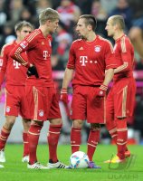 Fussball 1. Bundesliga, Saison 2011/2012:  Toni Kroos, Franck Ribery (v. li., FC Bayern Muenchen)