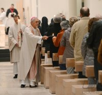 ischof  Fuerst eroeffnet das Jahr des Glaubens