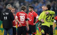 FUSSBALL, 1. BUNDESLIGA, 13. Spieltag: Schalke - Hannover