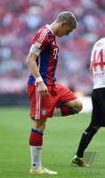 Fussball, 1. Bundesliga  Saison 2013/2014: Verletzung Bastian Schweinsteiger (FC Bayern Muenchen)