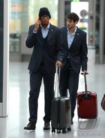 FUSSBALL INTERNATIONAL  CHL  12/13:  Jerome Boateng, Javi , Javier Martinez   (v. li.)