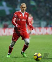 FUSSBALL, 1. BUNDESLIGA, 19. Spieltag: Bayern, ROBBEN Einzelaktion