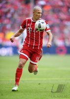 Fussball 1. Bundesliga Saison 16/17: FC Bayern Muenchen - SC Freiburg