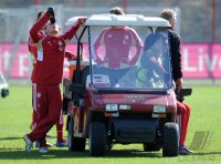 Fussball 1. Bundesliga: Rafinha (li) mit Luiz Gustavo (FC Bayern Muenchen)