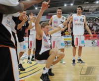 Basketball 1. Bundesliga 2011/2012:  Walter Tigers Tuebingen - ratiopharm Ulm