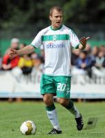 Fussball 1. Bundesliga: Bremen, JENSEN am Ball