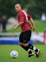 Fussball 1. Bundesliga, Testspiel: Hannover, HAUGER am Ball