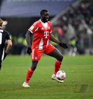 Fussball 1. Bundesliga  Saison  2025/2026  16. Spieltag FC Bayern Muenchen -  VfL Wolfsburg