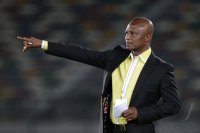 FUSSBALL INTERNATIONAL: Trainer James Kwasi APPIAH (Ghana)