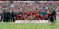 Fussball 1. Bundesliga  Saison  2012/2013:  Deutscher Meister 12/13 FC Bayern Muenchen