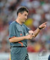 FUSSBALL INTERNATIONAL: Schiedsrichter Knut Kircher