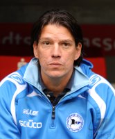 2. Fussball Bundesliga: Trainer Christian Ziege (Arminia Bielefeld)