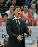 Basketball 1. Bundesliga 2011/2012:  Walter Tigers Tuebingen - ratiopharm Ulm
