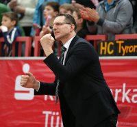 Basketball 1. Bundesliga 15/16 Hauptrunde: Walter Tigers Tuebingen - EWE Baskets Oldenburg