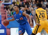 Basketball 1. Bundesliga 13/14:  Walter Tigers Tuebingen - Mitteldeutscher BC