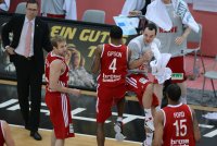 Basketball 1. Bundesliga 2012/2013:  Walter Tigers Tuebingen - Brose Baskets Bamberg