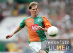 Fussball 1. Bundesliga: Bremen, BOROWSKI Einzelaktion am Ball