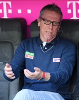 Fussball 1. Bundesliga Saison 16/17: FC Bayern Muenchen - 1. FC Koeln