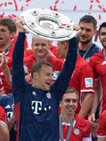 Fussball 1. Bundesliga Saison 15/16: Der FC Bayern feiert seine 26. Deutsche Meisterschaft